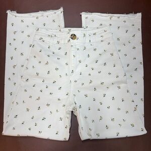 Stradivarius White Floral Wide Leg Jeans Dainty Floral Print, Raw Hem, Denim